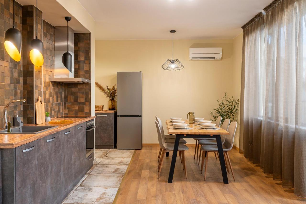 Three Lilies Apartments Φιλιππούπολη Εξωτερικό φωτογραφία